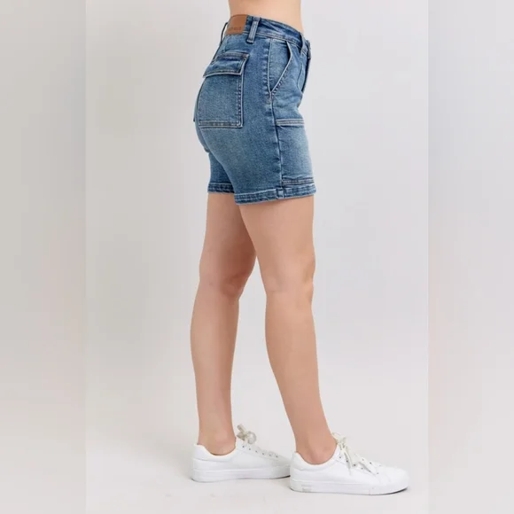 Judy Blue High Rise Denim Mid-Length Enevlope Pockets Slim Fit Jean Shorts